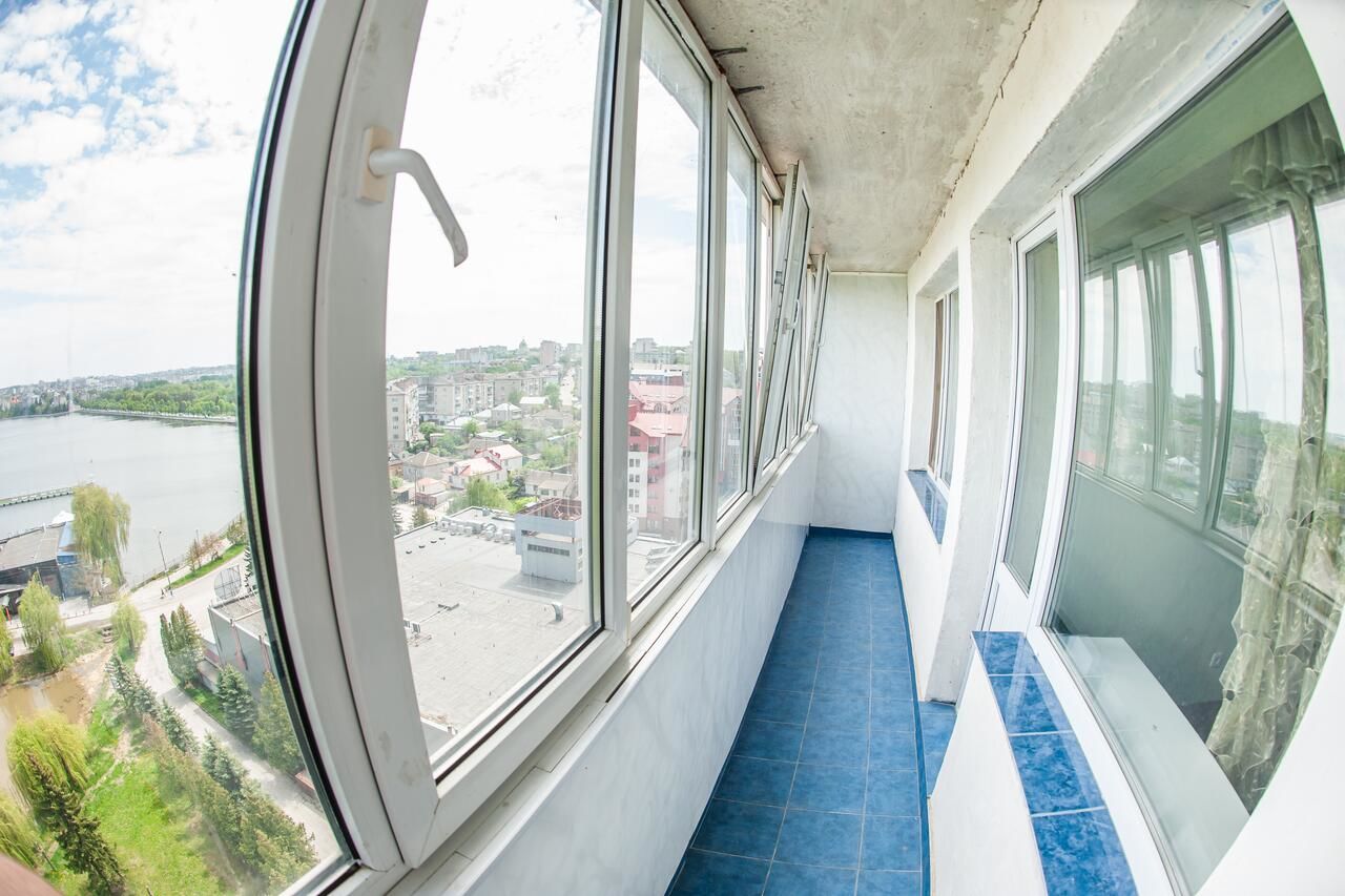 Апартаменты Комфортна Квартира з Шикарним видом на Озеро Тернополь-13