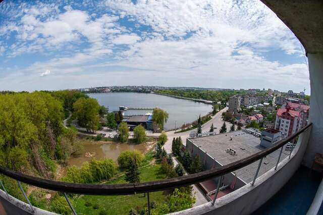 Апартаменты Комфортна Квартира з Шикарним видом на Озеро Тернополь-10